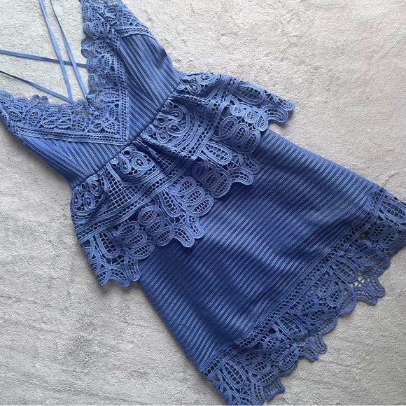 Goodnight Macaroon Dresses & Skirts - Goodnight Macaroon Winnie Bustier Crochet Lace Cocktail Dress Blue Sz M